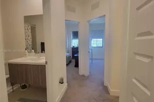 8860 NW 103rd Path, Doral, FL 33178 - Photo 30