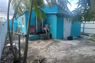 390 NE 166th St, Miami, FL 33162 - Photo 4