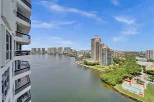 3530 Mystic Pointe Dr, Aventura, FL 33180 - Photo 52