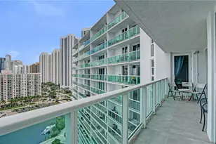 100 Bayview Dr, Sunny Isles Beach, FL 33160 - Photo 38