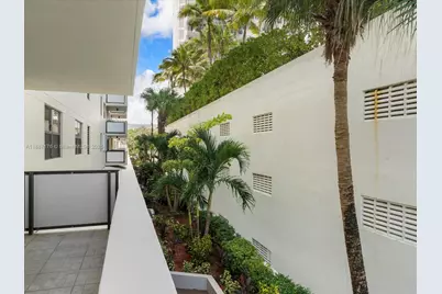 1623 Collins Ave #215, Miami Beach, FL 33139 - Photo 36