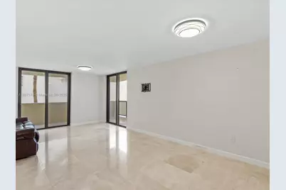 1623 Collins Ave #215, Miami Beach, FL 33139 - Photo 10