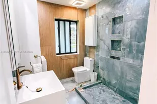 425 NE 103rd St, Miami Shores, FL 33138 - Photo 32