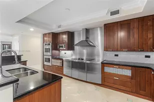 3201 NE 183rd St, Aventura, FL 33160 - Photo 24