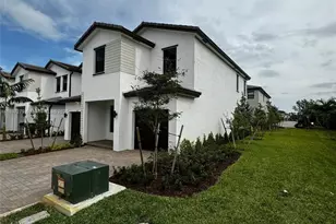 285 SW 159th Ln, Pembroke Pines, FL 33027 - Photo 38