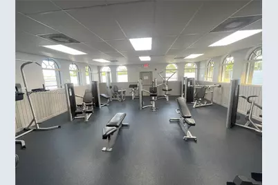 17270 NW 60th Ct, Hialeah, FL 33015 - Photo 36