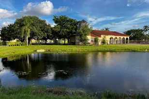 8842 SW 3rd St, Pembroke Pines, FL 33025 - Photo 24