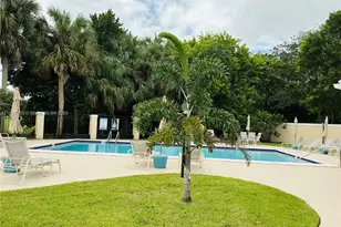 203 N Moccasin Trl N, Jupiter, FL 33458 - Photo 26