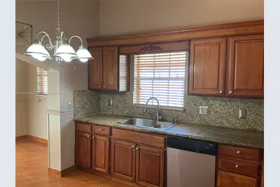 203 N Moccasin Trl N, Jupiter, FL 33458 - Photo 10