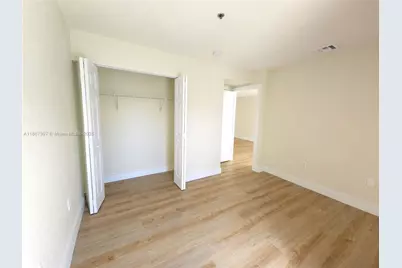 437 SW 7th St #201, Miami, FL 33130 - Photo 12