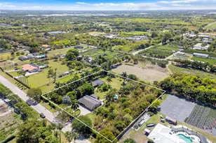 20230 SW 184th St, Miami, FL 33187 - Photo 42