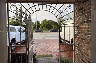 11420 SW 24th St, Miami, FL 33165 - Photo 26