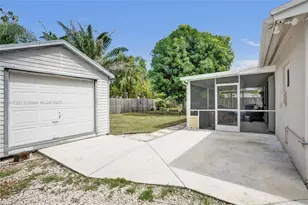 9021 SW 197th St, Cutler Bay, FL 33157 - Photo 28