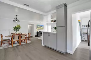 9021 SW 197th St, Cutler Bay, FL 33157 - Photo 10