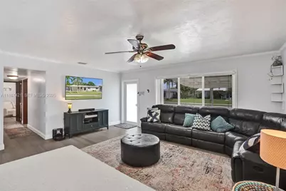 9021 SW 197th St, Cutler Bay, FL 33157 - Photo 28