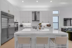 8367 Royal County Down Rd, Boca Raton, FL 33434 - Photo 16