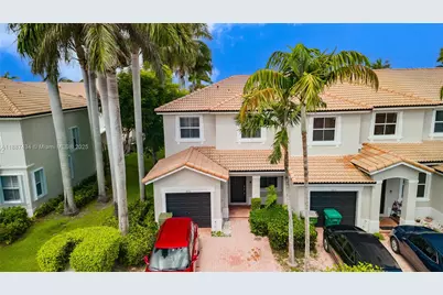 1030 NE 42nd Ave, Homestead, FL 33033 - Photo 1