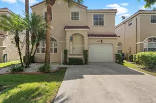417 NW 87th Ln, Coral Springs, FL 33071 - Photo 2