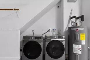 417 NW 87th Ln, Coral Springs, FL 33071 - Photo 26