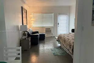 1060 Pennsylvania Ave, Miami Beach, FL 33139 - Photo 10