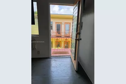 1060 Pennsylvania Ave #18, Miami Beach, FL 33139 - Photo 14
