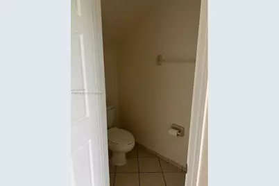 205 SE 29th Ter #5, Homestead, FL 33033 - Photo 6