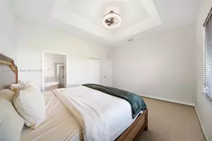 2111 SE 14th Cir, Homestead, FL 33035 - Photo 14