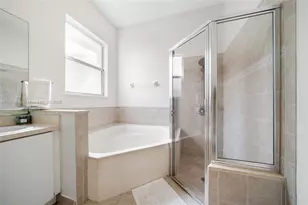 2111 SE 14th Cir, Homestead, FL 33035 - Photo 12
