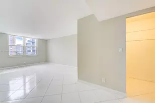 301 174th St, Sunny Isles Beach, FL 33160 - Photo 22