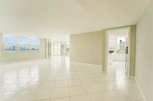 301 174th St, Sunny Isles Beach, FL 33160 - Photo 12