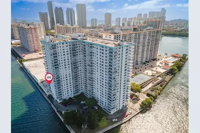 301 174th St #618, Sunny Isles Beach, FL 33160 - Photo 2