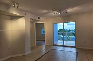 637 SW 3rd St, Miami, FL 33130 - Photo 4