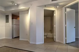 637 SW 3rd St, Miami, FL 33130 - Photo 6