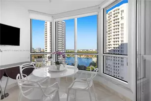 21150 Point Pl, Aventura, FL 33180 - Photo 20