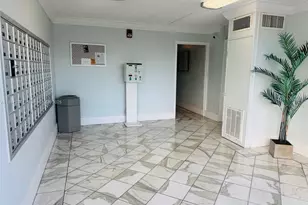 2000 NE 135th St, North Miami, FL 33181 - Photo 18