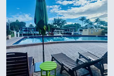 2000 NE 135th St #403, North Miami, FL 33181 - Photo 20