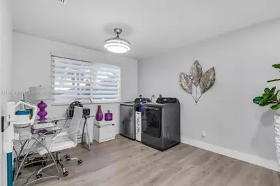 612 SW 179th Ave, Pembroke Pines, FL 33029 - Photo 24