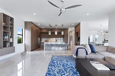 1830 Meadows Dr, Davie, FL 33324 - Photo 14