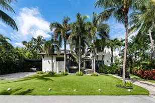 330 Caribbean Rd, Key Biscayne, FL 33149 - Photo 1