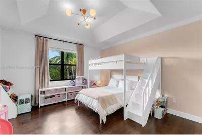 330 Caribbean Rd, Key Biscayne, FL 33149 - Photo 28