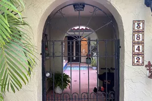 3842 Alcantara Ave, Doral, FL 33178 - Photo 2