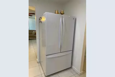 10000 NW 80 Ct #2565, Hialeah Gardens, FL 33016 - Photo 4