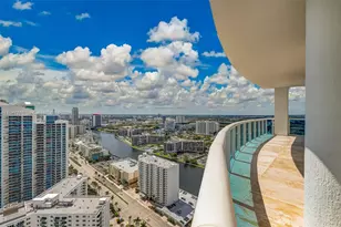 2711 S Ocean Dr, Hollywood, FL 33019 - Photo 44