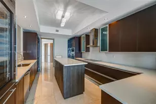 2711 S Ocean Dr, Hollywood, FL 33019 - Photo 16