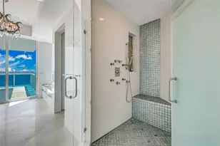 2711 S Ocean Dr, Hollywood, FL 33019 - Photo 36