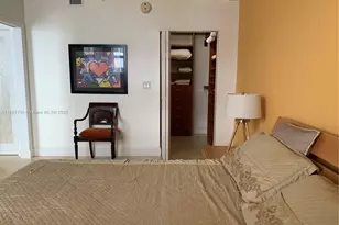 185 SE 14th Terrace, Miami, FL 33131 - Photo 4