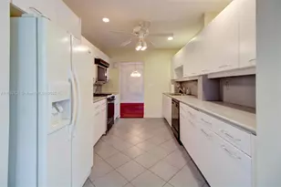 19550 Belview Dr, Cutler Bay, FL 33157 - Photo 10