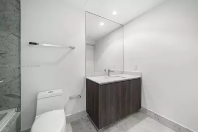 801 S Miami Ave #3809, Miami, FL 33130 - Photo 22