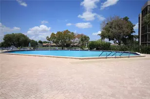 1100 Colony Point Cir, Pembroke Pines, FL 33026 - Photo 34