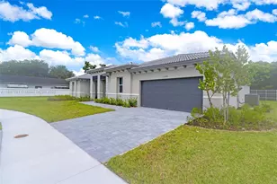 13283 SW 188th Terrace, Kendall, FL 33177 - Photo 2